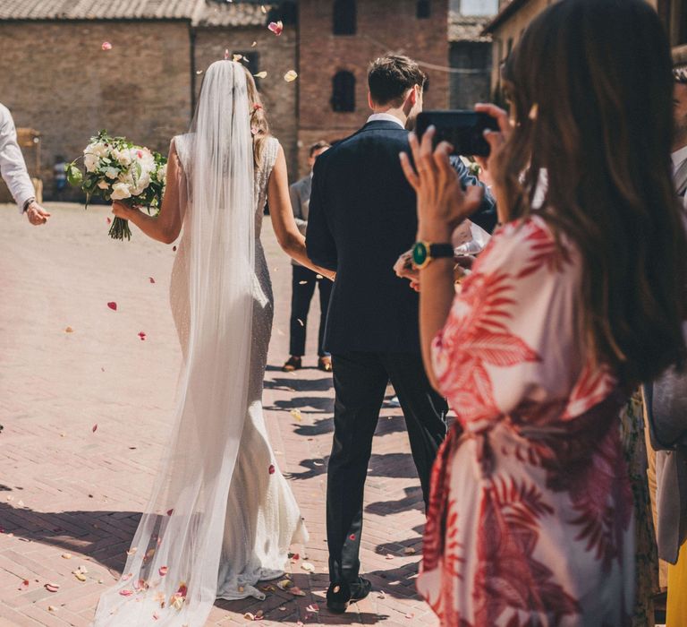 Outdoor Tuscany Italian wedding bride and groom photography 