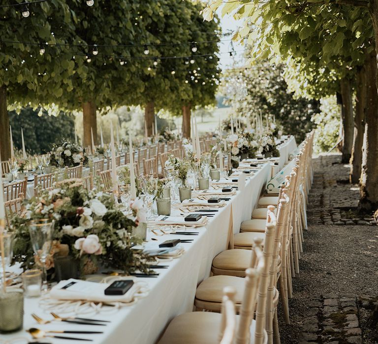 Green botanical theme wedding breakfast al fresco style inspired by Tuscany 