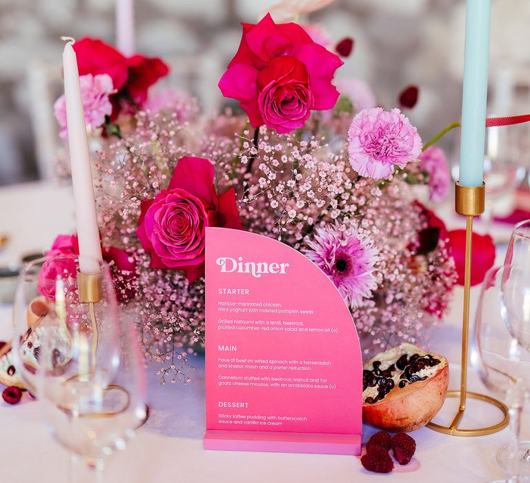 A bright and bold wedding tablescape in the Pantone Colour of the Year 2023 