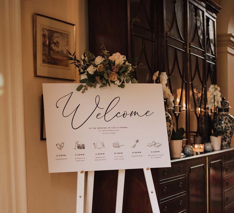 Monochrome wedding sign and order of the day