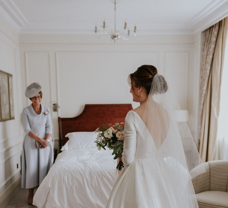 Stunning wedding dress for Royal Automobile Club Wedding 