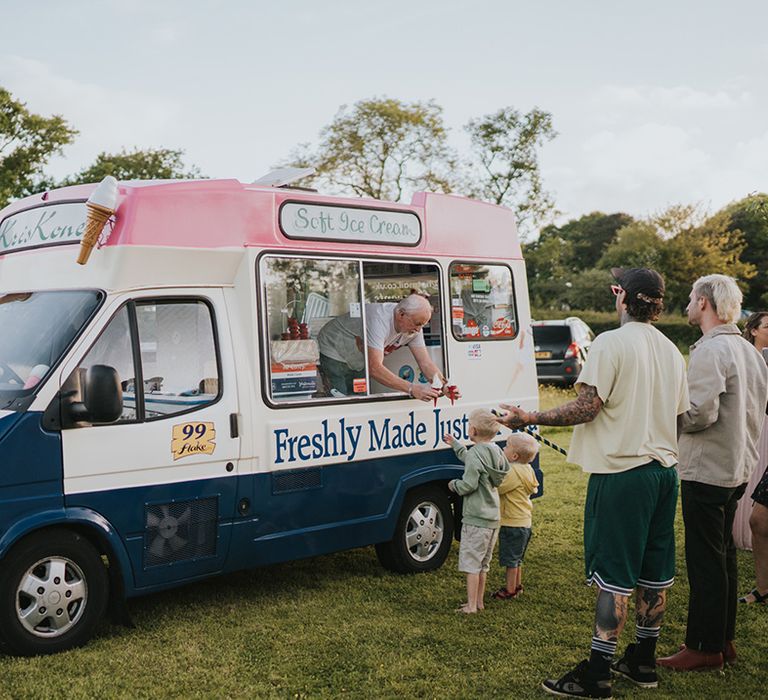 Ice cream truck for outdoor wedding 