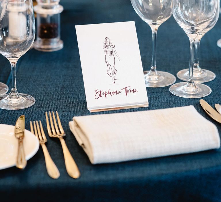 Place setting with illustrations 