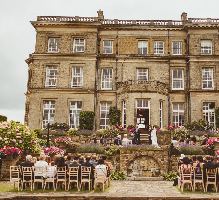 Hedor House outdoor wedding ceremony 