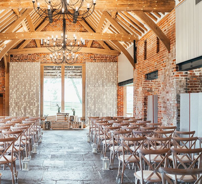 Rackleys Barn rustic wedding venue in Chiltern Hills 