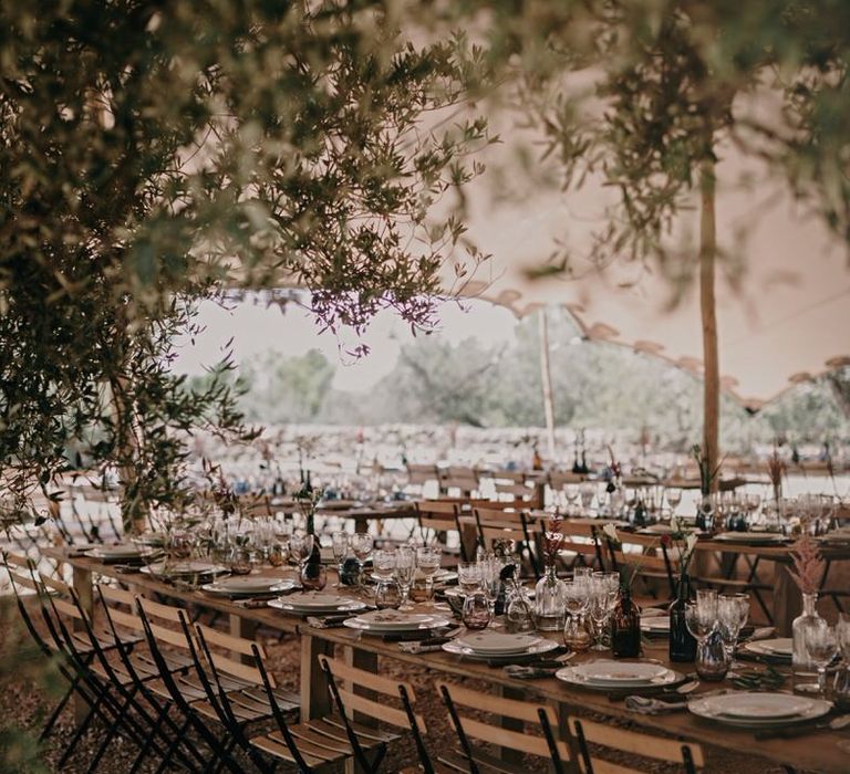 Narrow table seating for buffet wedding food