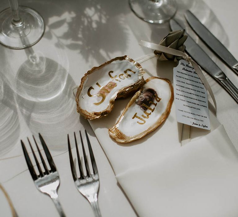 Shell name place setting for outdoor wedding in Charleston 