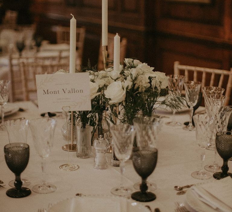 Classic wedding dinner place setting and stationery 