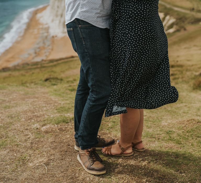 Engagement couple photography at the coast