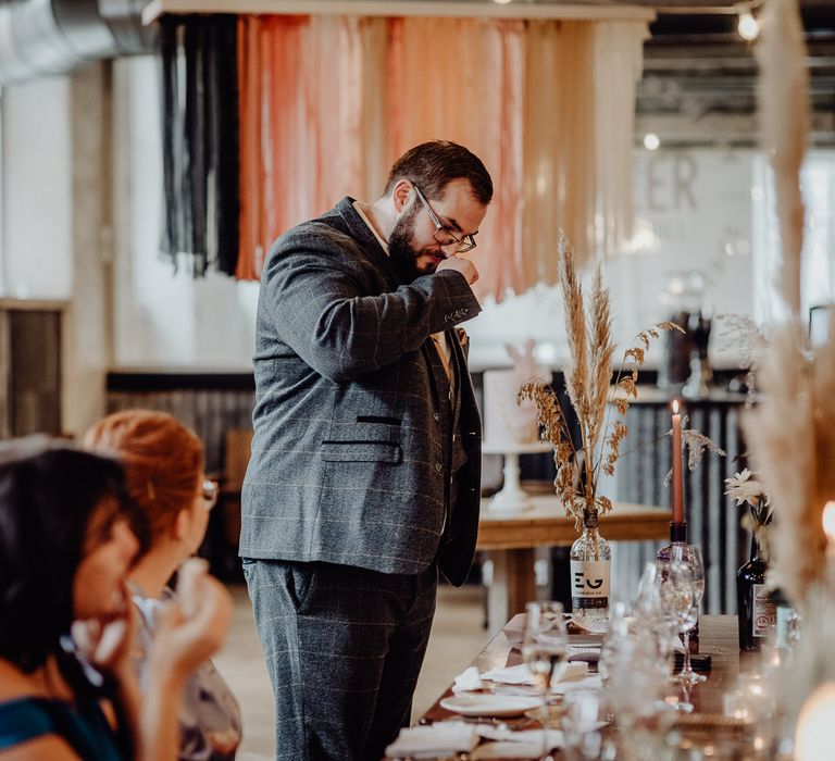 Best mans speech at Holmes Mill intimate wedding 