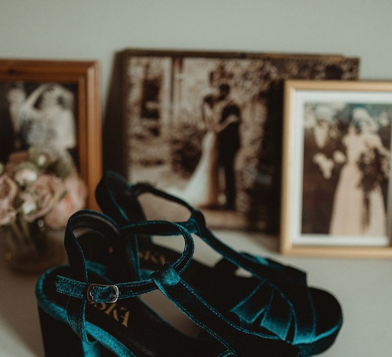 Crushed velvet dark green wedding shoes 