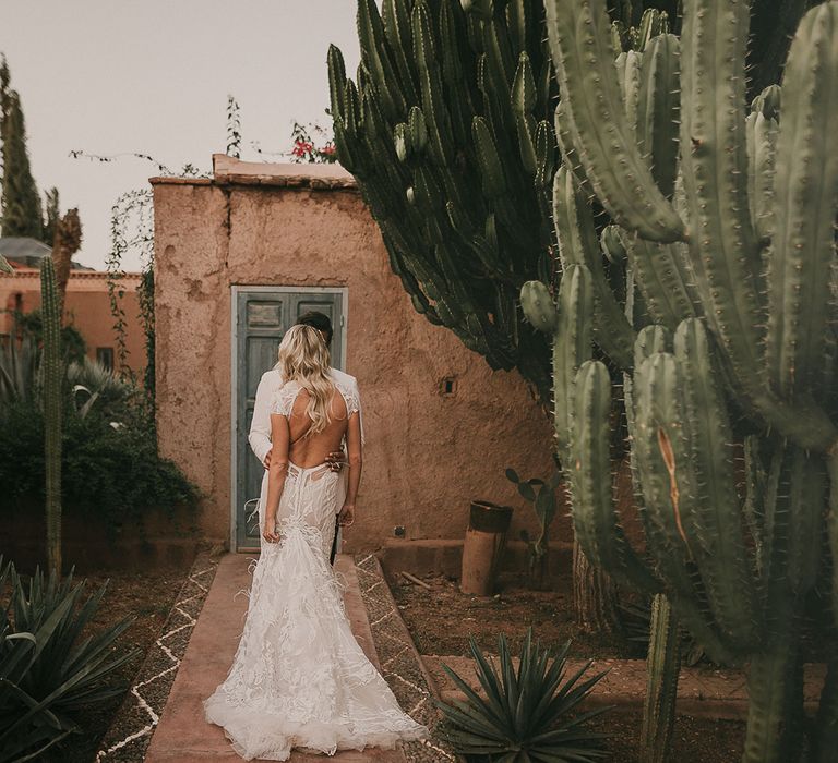 Bride and groom portrait by Pablo Laguia 