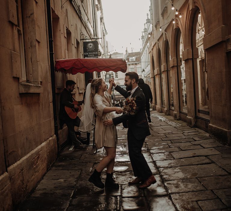 Short bride dress for city elopement