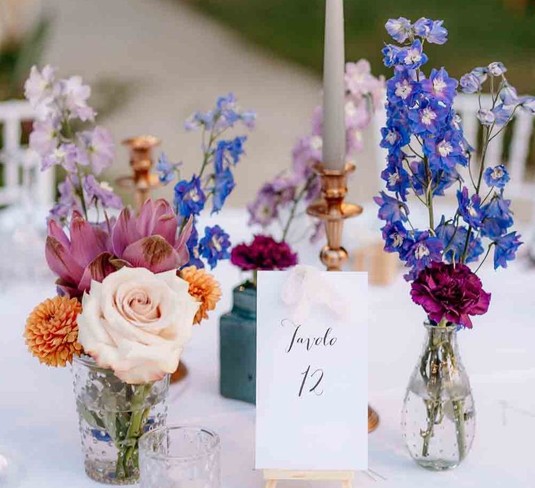 Stunning wildflower wedding table decor 