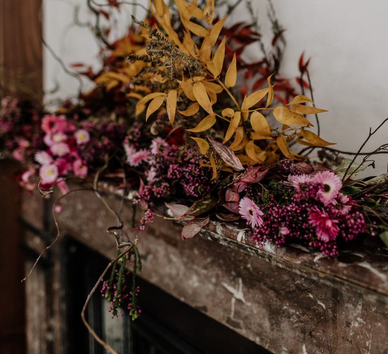 London pub wedding decor