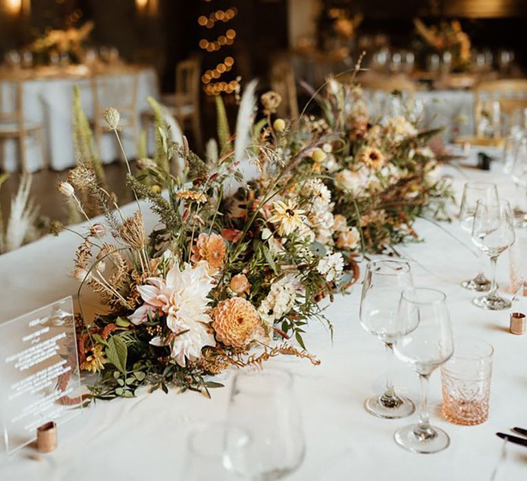 Wedding Table Flowers with Pampas Grass Deco