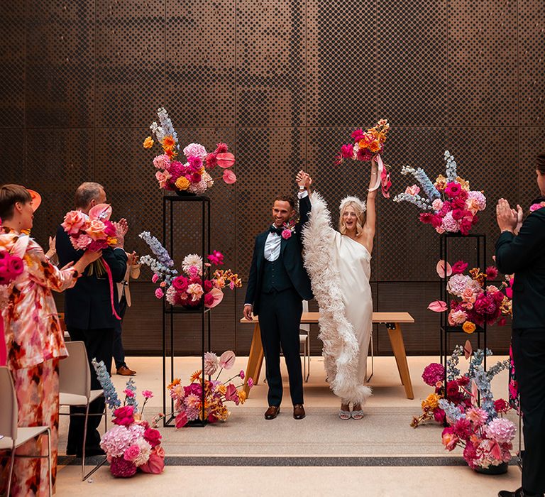 bride-and-groom-walk-back-down-the-aisle