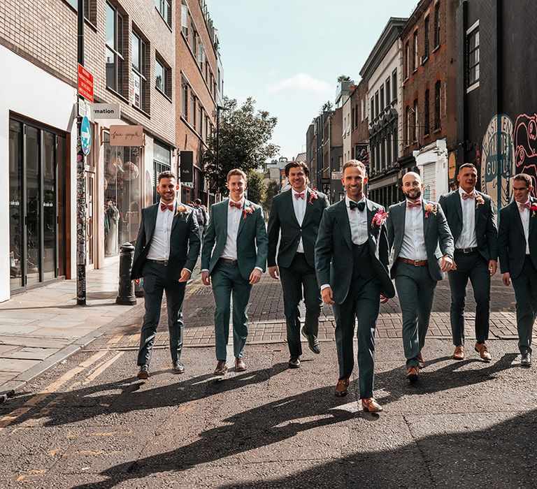 groomsmen-and-groom-at-london-wedding