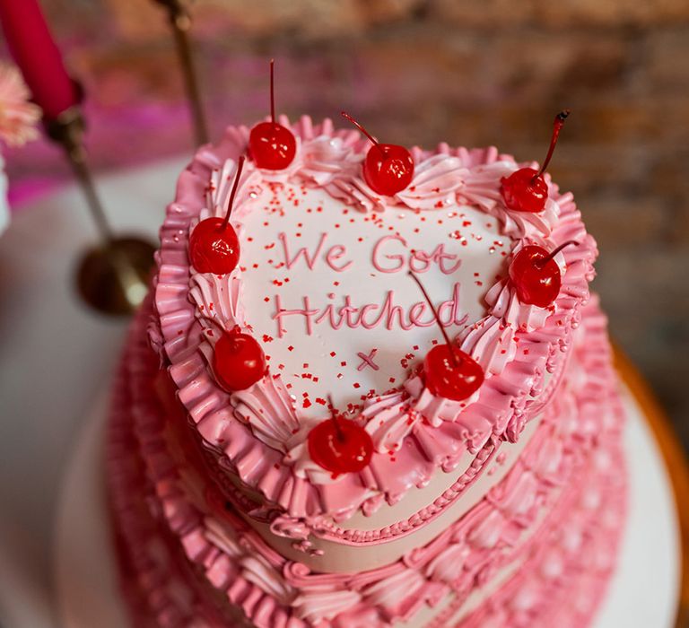 heart-shaped-retro-wedding-cake-with-cherries