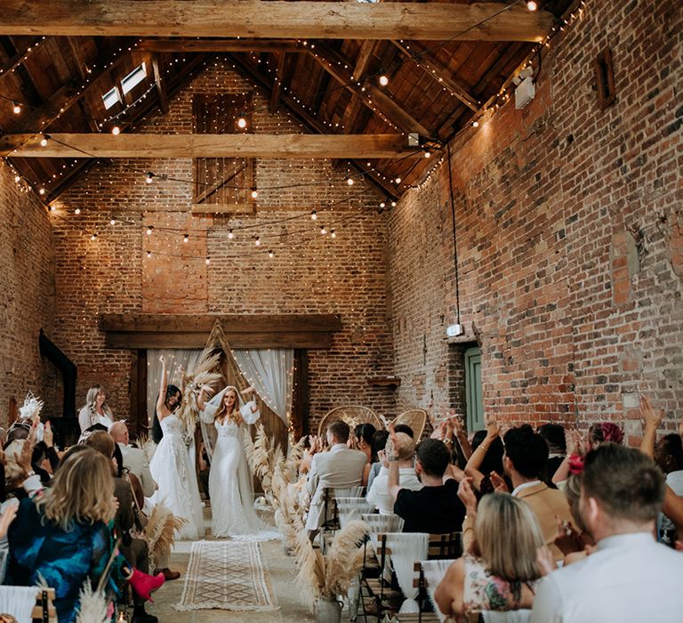 riverlands-wedding-barns-wedding