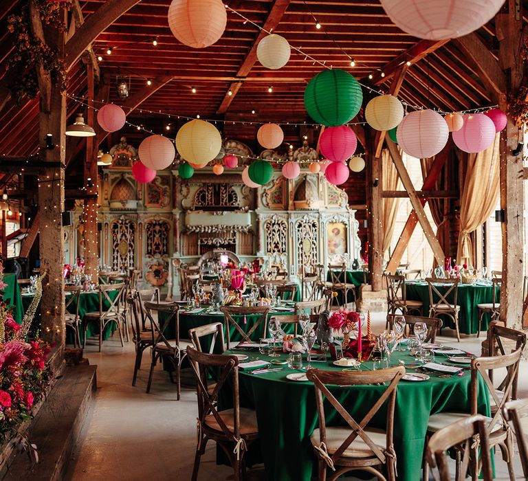 paper-lantern-decor-at-country-house-wedding