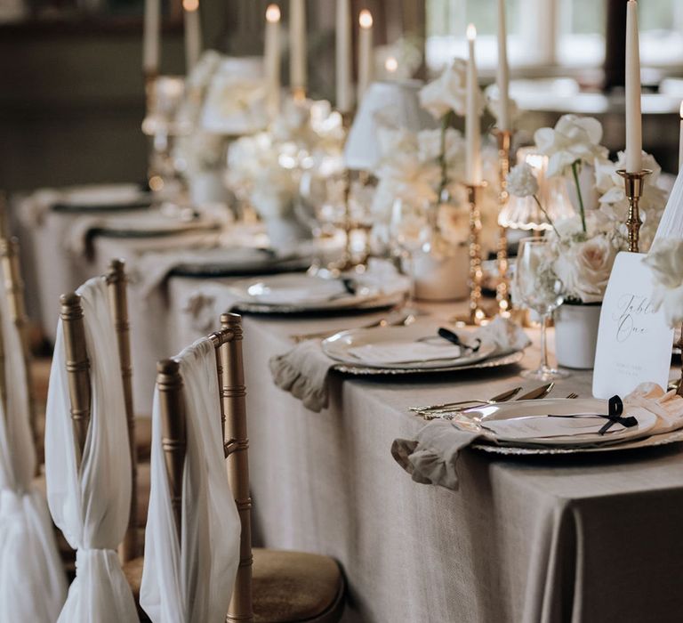 neutral-wedding-table-decor