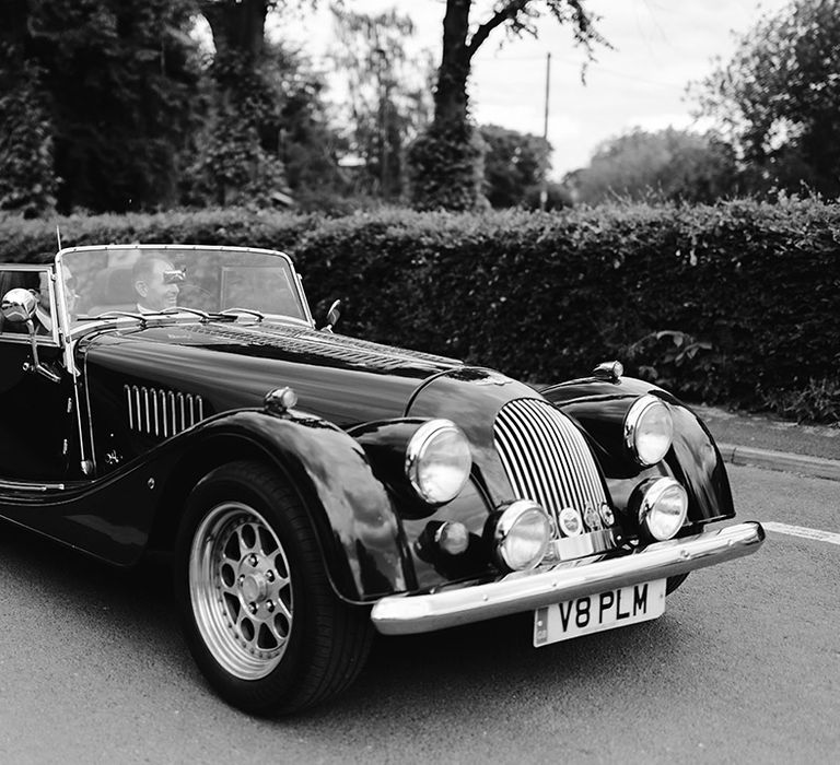 classic-wedding-car-transport