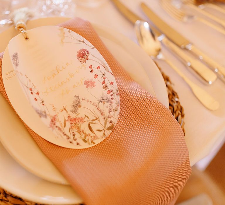 pastel-pink-wedding-place-setting-with-floral-stationery