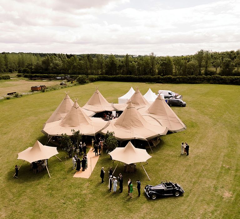 tipi-at-home-wedding