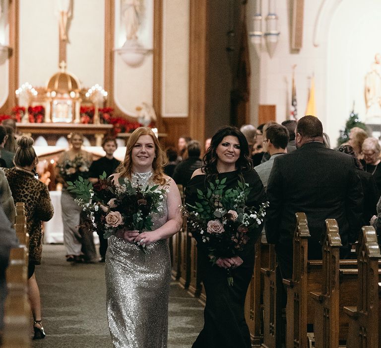 bridesmaid-wearing-sparkly-silver-metallic-dress