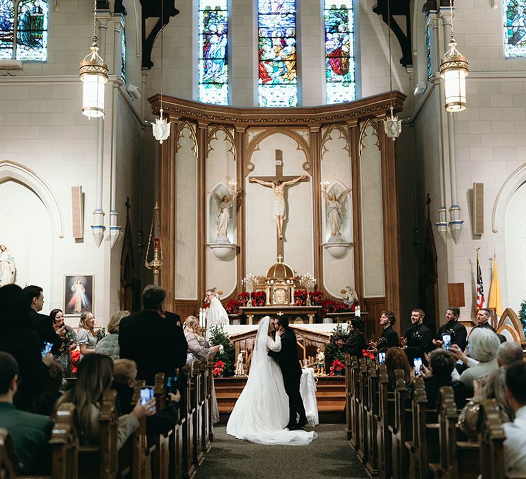 luxe-gothic-cathedral-wedding