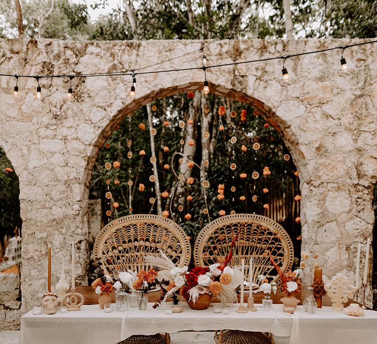 boho-sweetheart-table-at-destination-wedding