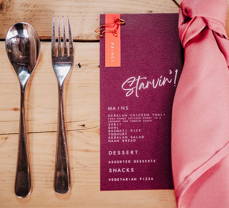 purple-wedding-menu-and-pink-wedding-napkin