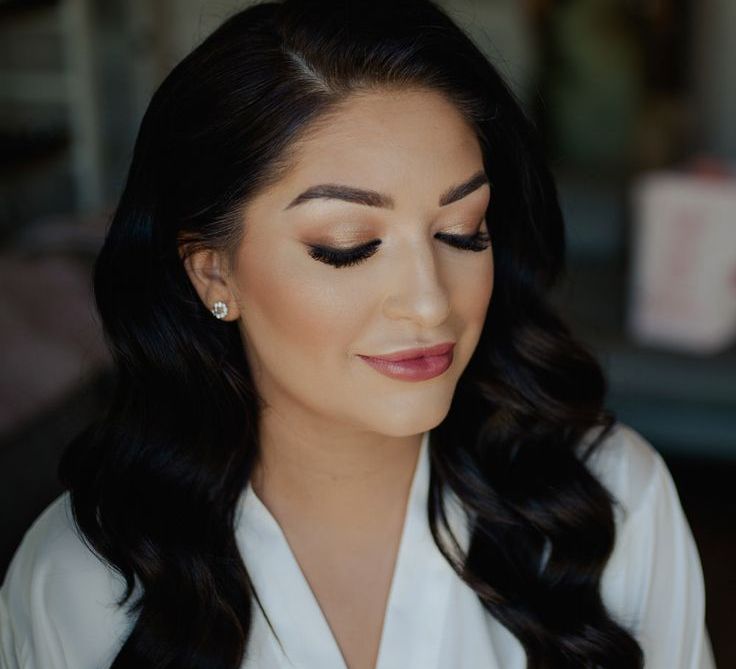 flawless-wedding-makeup-with-stunning-bridal-beauty