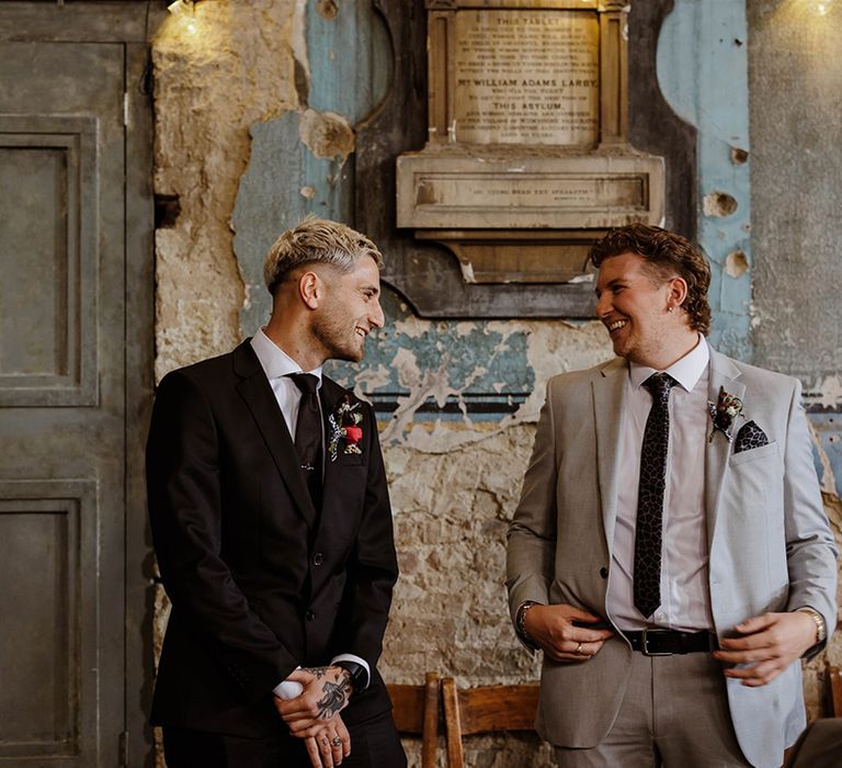 groom-and-best-man-at-wedding-ceremony