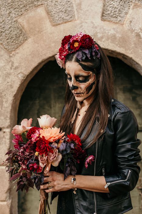 D a De Los Muertos Wedding Inspiration Rock My Wedding d-a-de-los-muertos-wedding-inspiration-rock-my-wedding