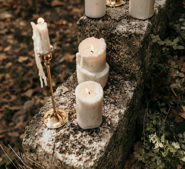 candles-gothic-wedding-decor