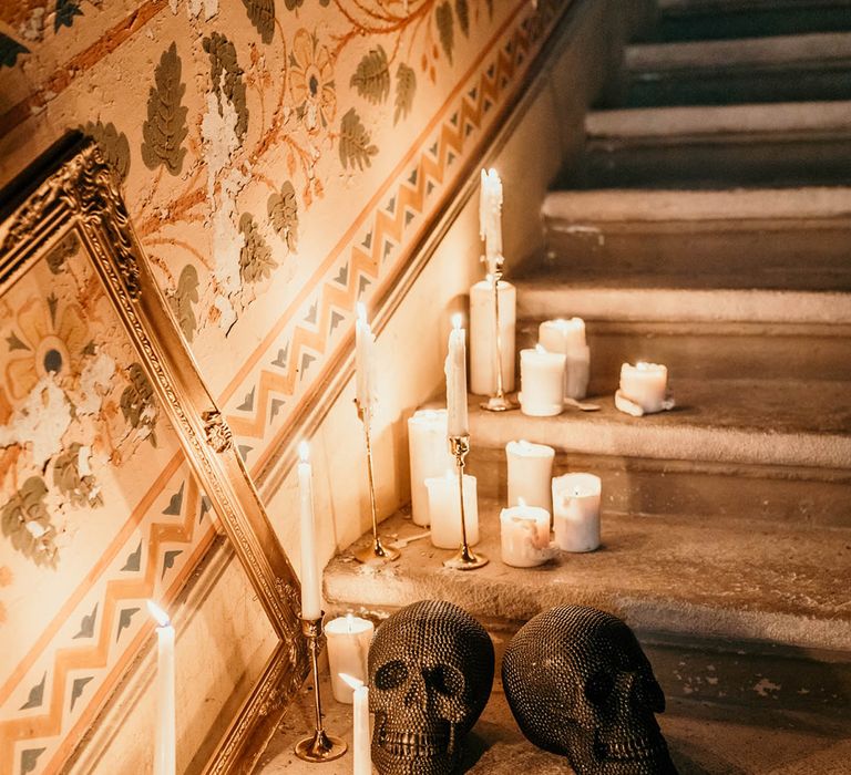 diamante-black-skulls-and-candles-with-flowers