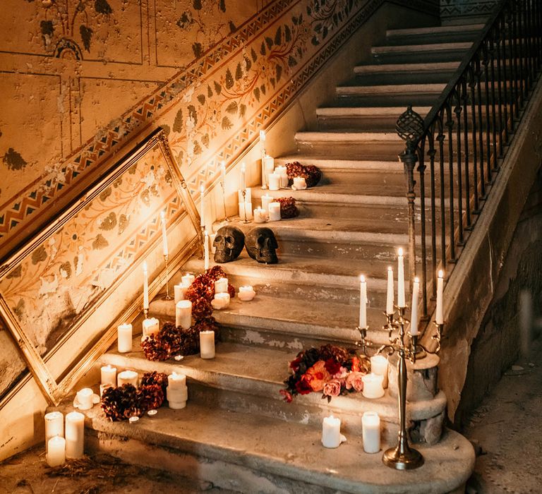 gothic-staircase-decorations