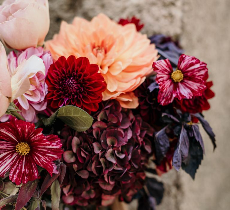 peach-red-and-black-wilted-wedding-bouquet