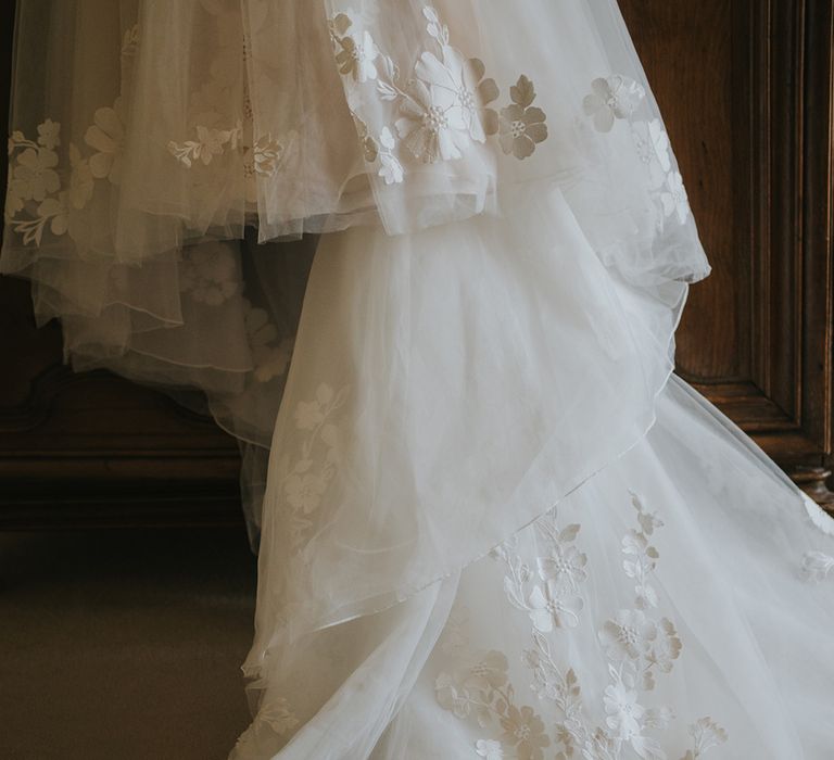 flower-tulle-wedding-dress