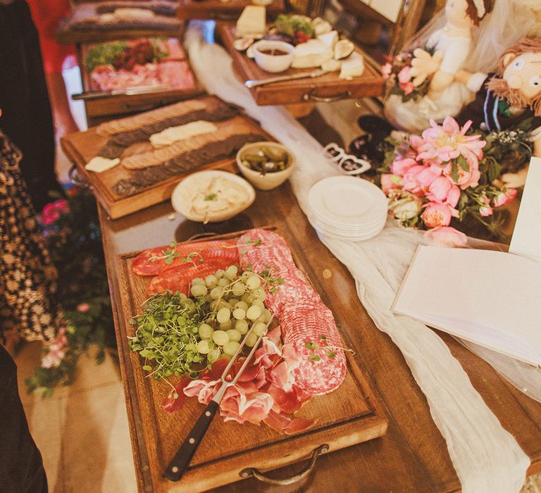 charcuterie-board-wedding-food-with-cured-meats