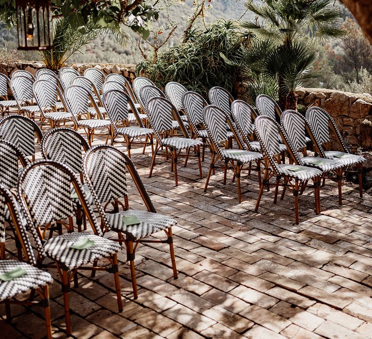 outdoor-wedding-ceremony-in-spain