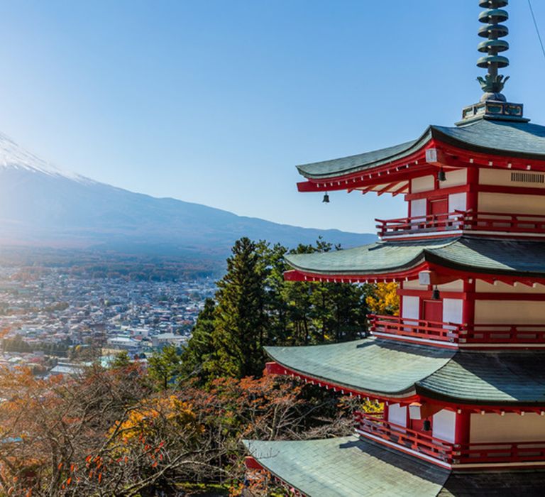 Chureito-Pagoda-japan-places-to-propose