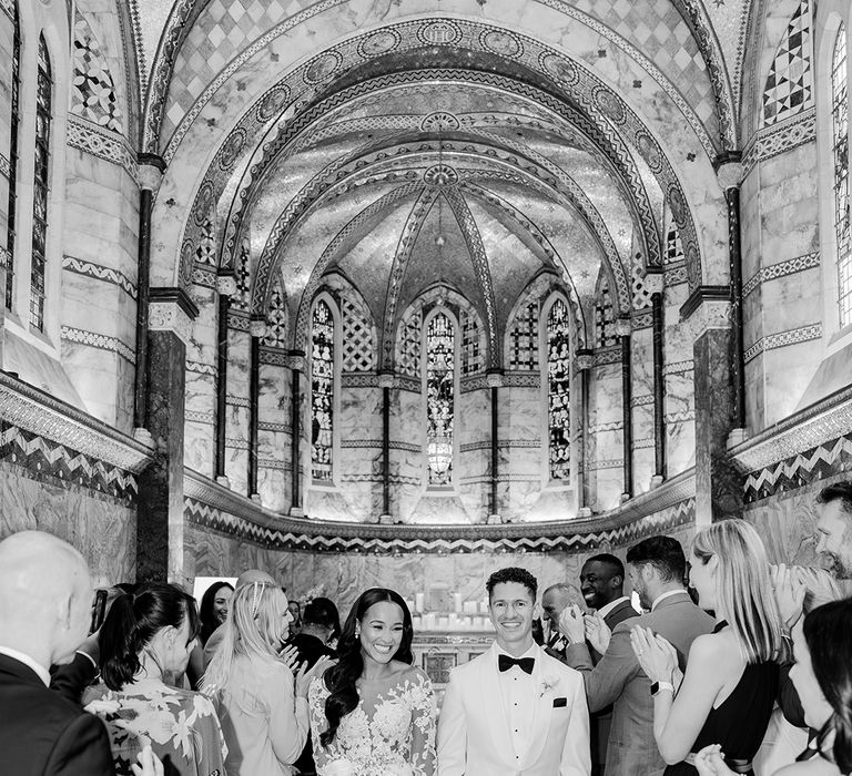 black-and-white-wedding-photo-of-bride-and-groom-at-church-wedding