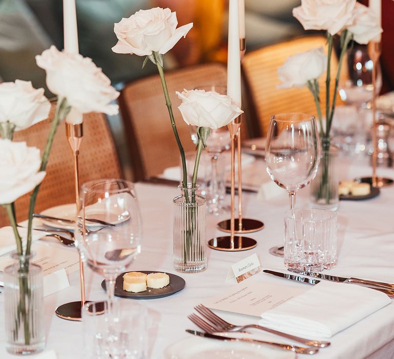 minimalist-wedding-table-setting