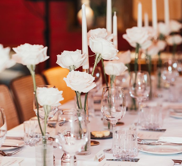 white-rose-stems-for-simple-wedding-table-decor