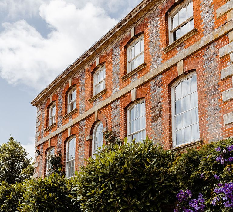 traditional-country-house-wedding-venue