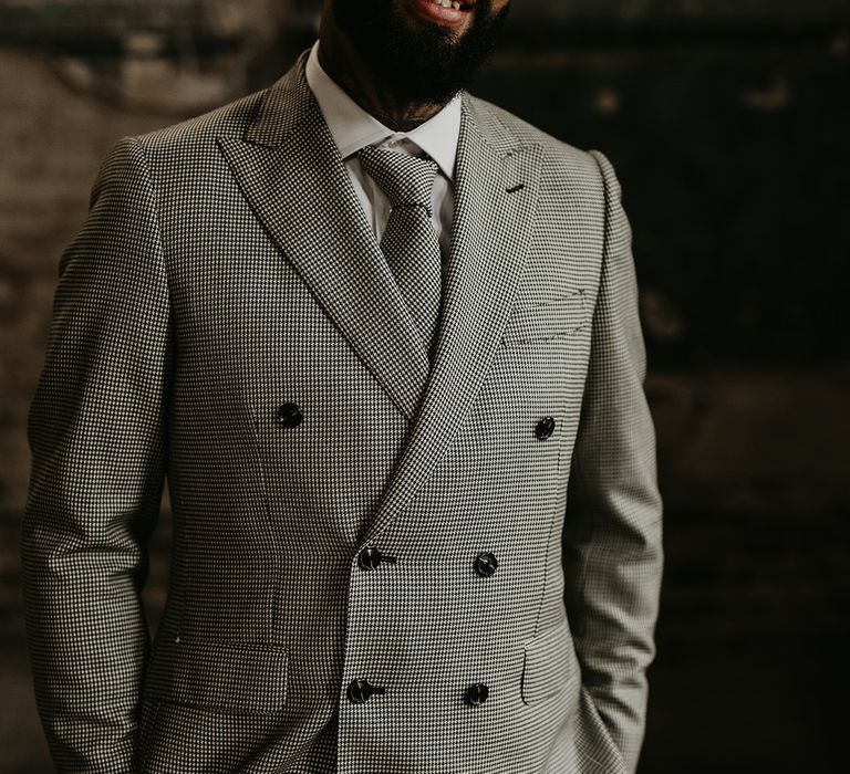 groom-in-double-breasted-grey-suit-with-sunglasses