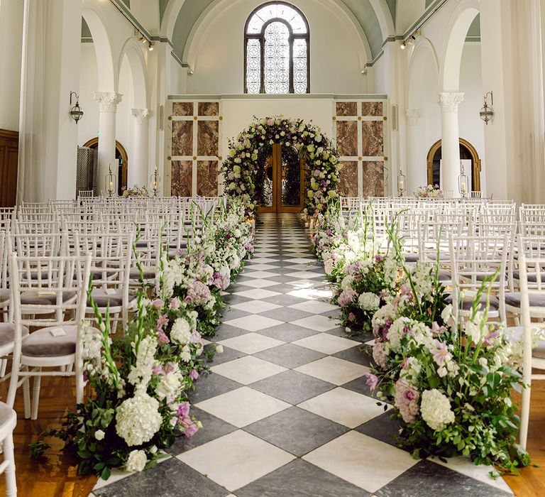 flower-arch-wedding-altar-decor